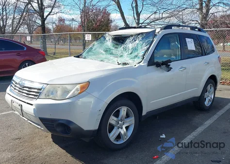 2010 Subaru Forester 2.5X Premium z USA, uszkodzony, nr VIN JF2SH6CC0AH770066